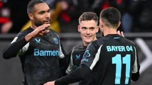Bayer Leverkusen Thắng